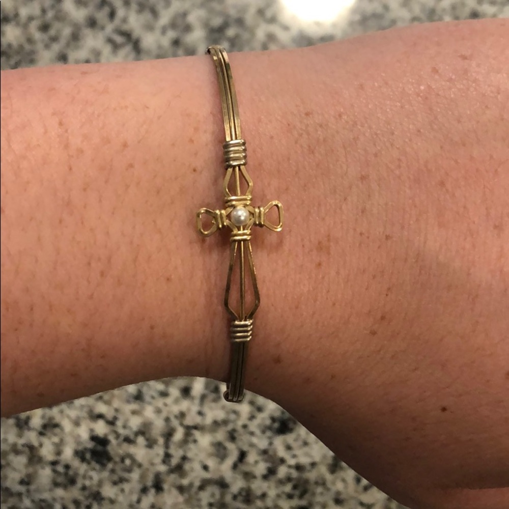 Ronaldo bracelet with pearl.